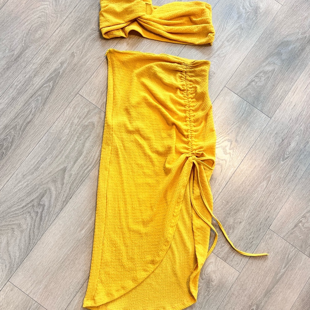Yellow Two-Piece Ruched Skirt Set